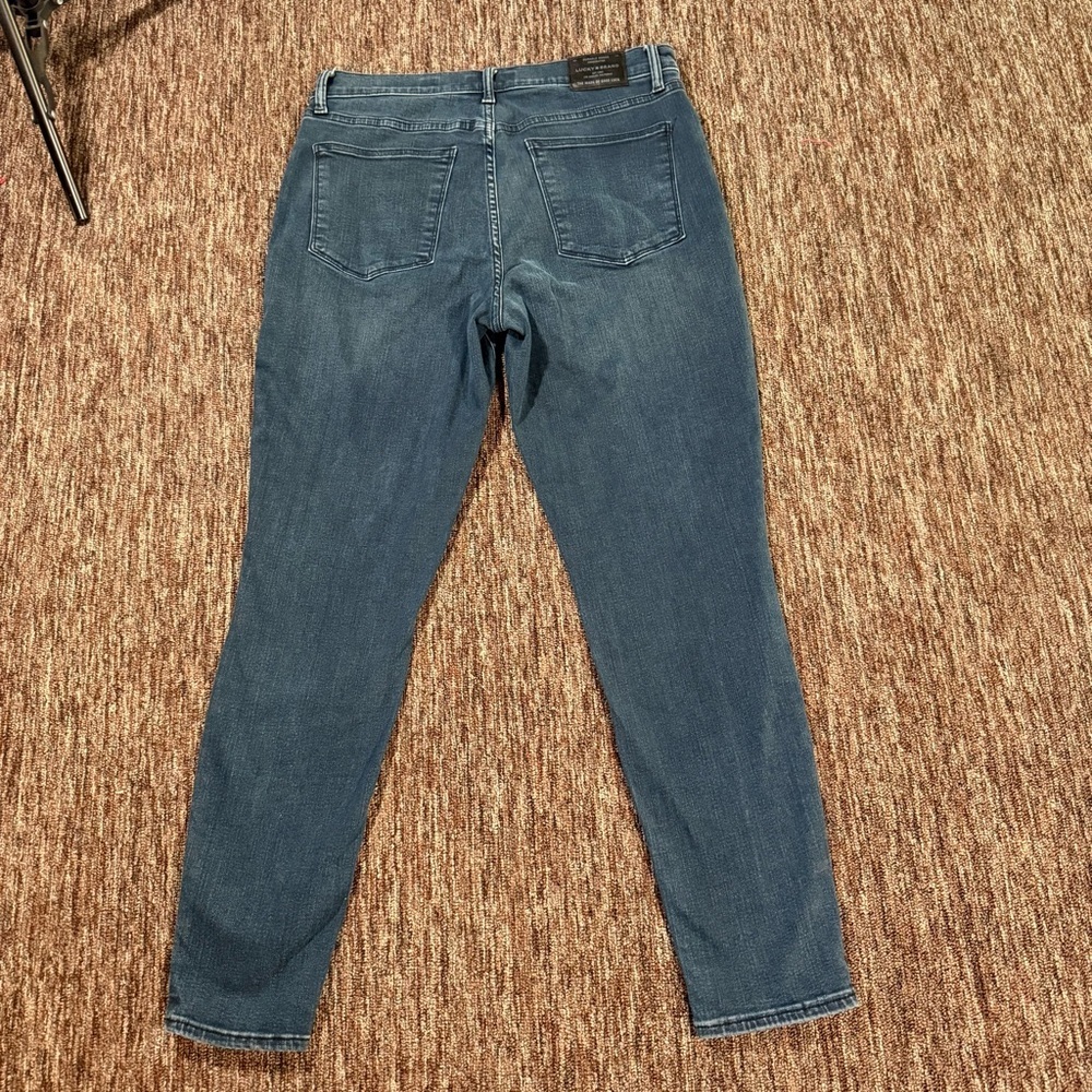 Lucky Brand High Rise Bridgette Skinny Jeans Dark Wash Size 14/32 - Picture 3 of 10